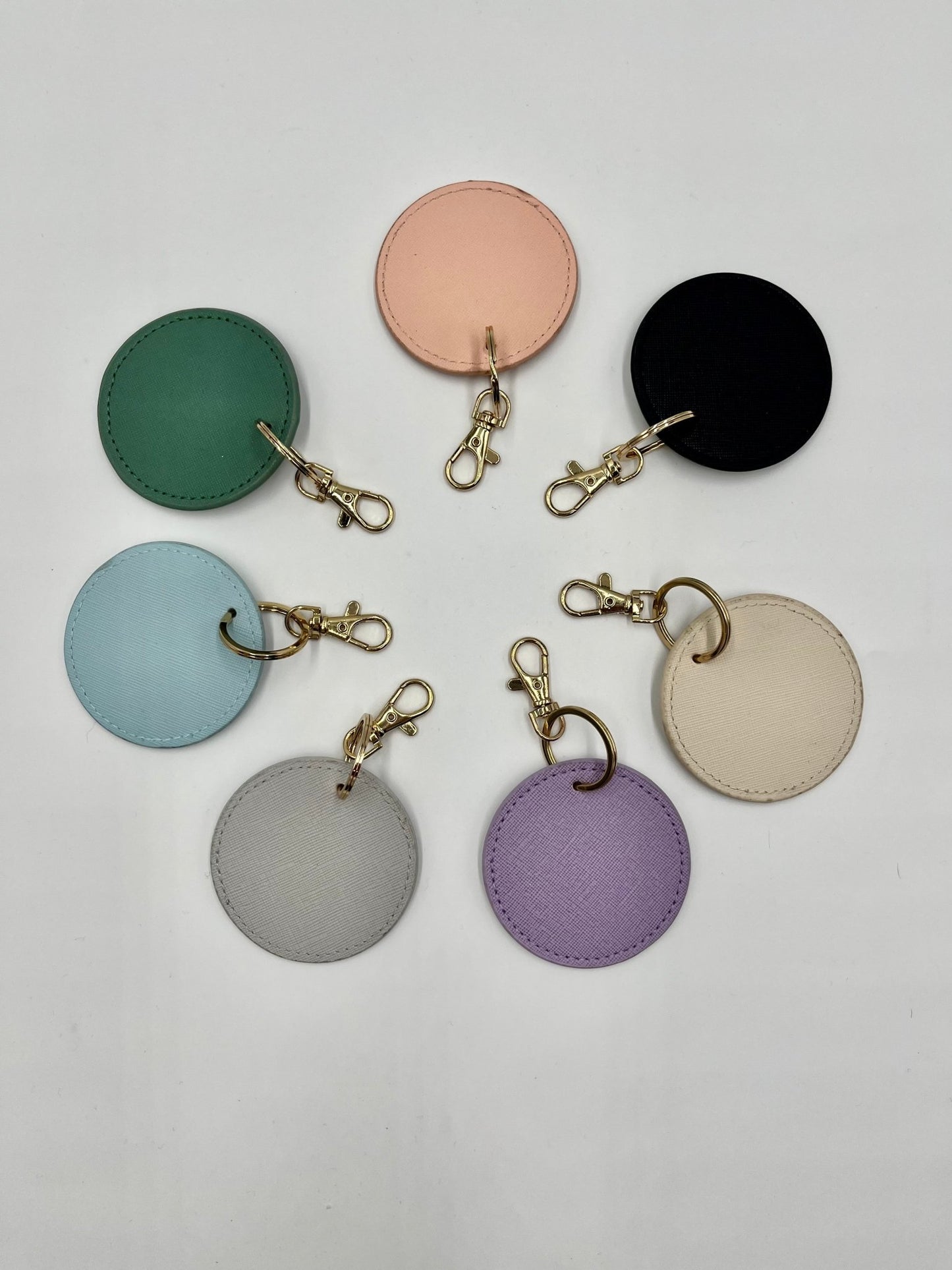 Round Keyring - sweetassistant