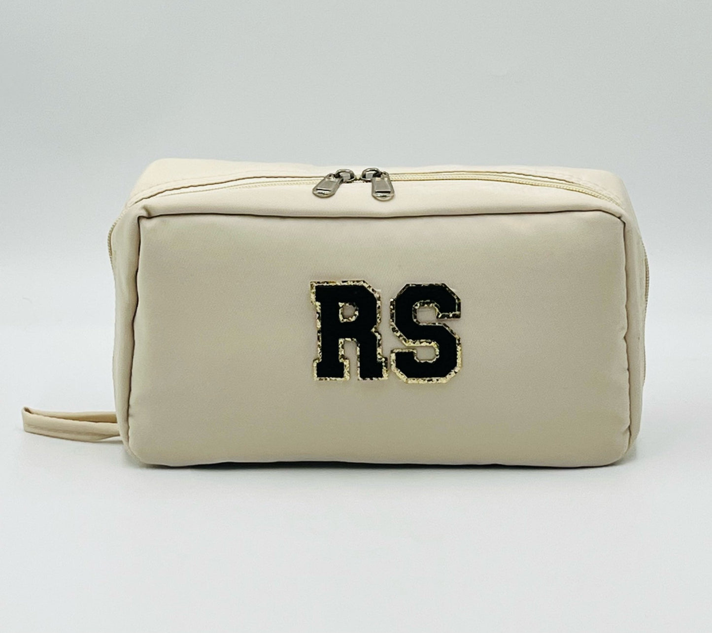 Personalised washbags - sweetassistant