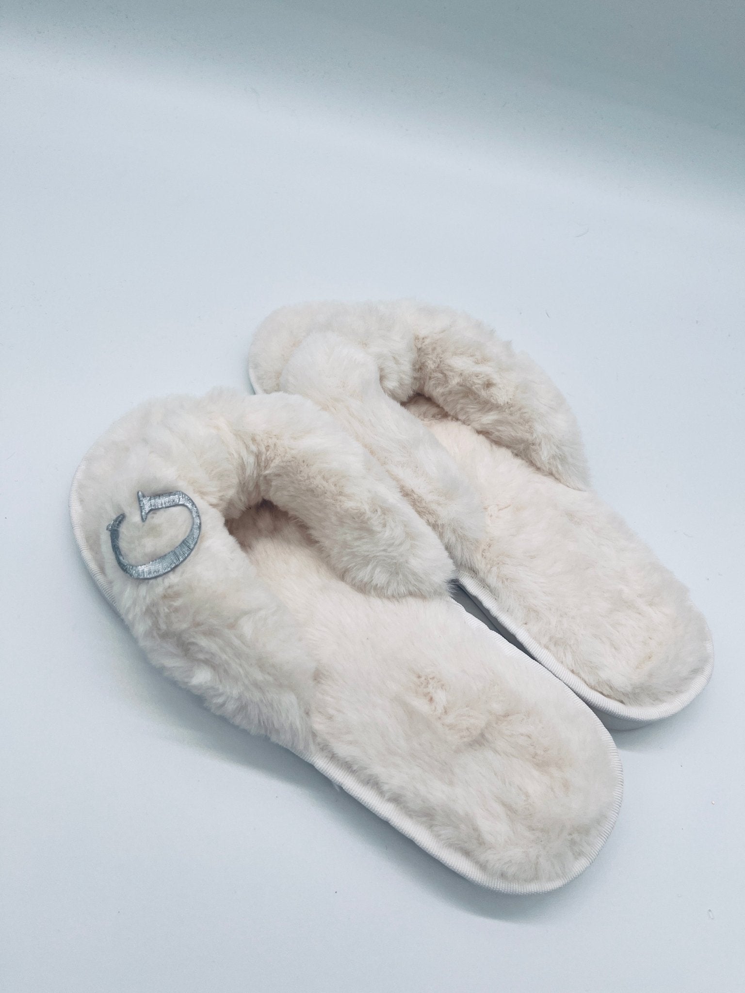 Fluffy Flip Flop Slippers - Main Image