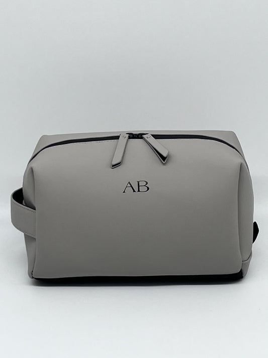 Matt Personalised Toilety Bag-sweetassistant gifts