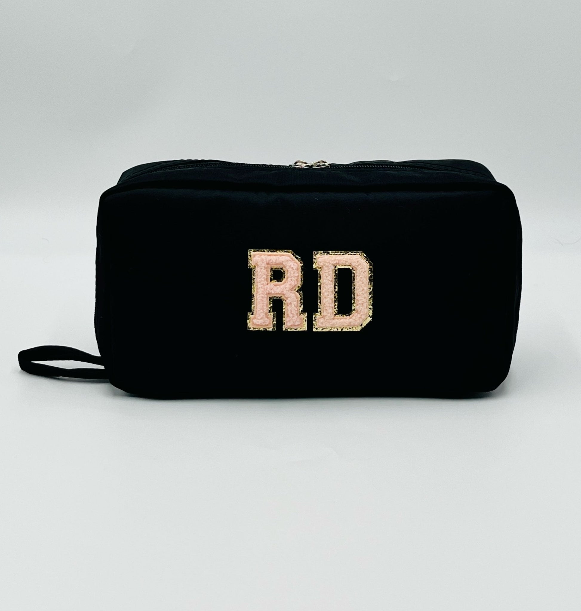 Personalised washbags - sweetassistant